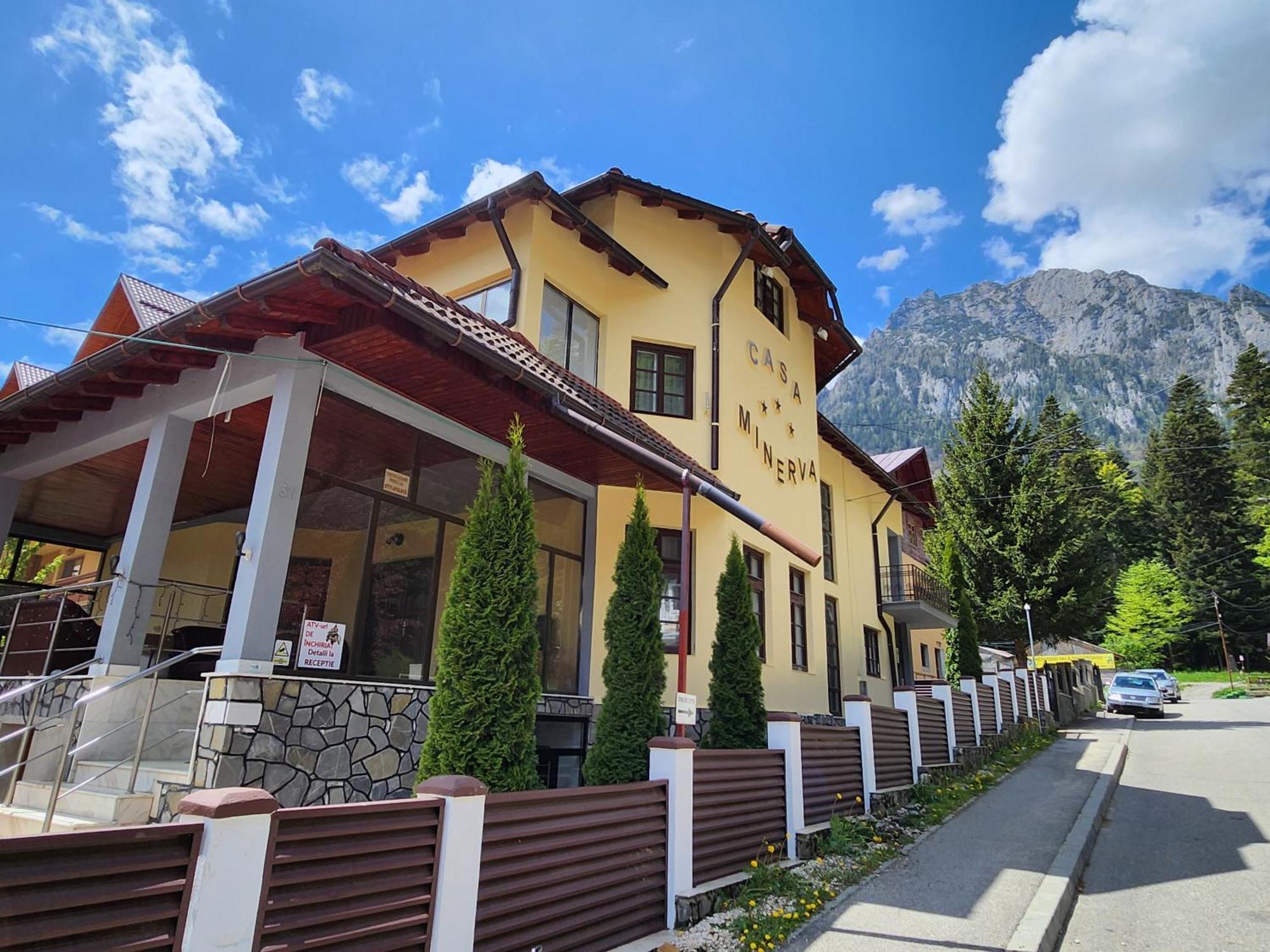 Casa Minerva Hotel Szászbuda Kültér fotó